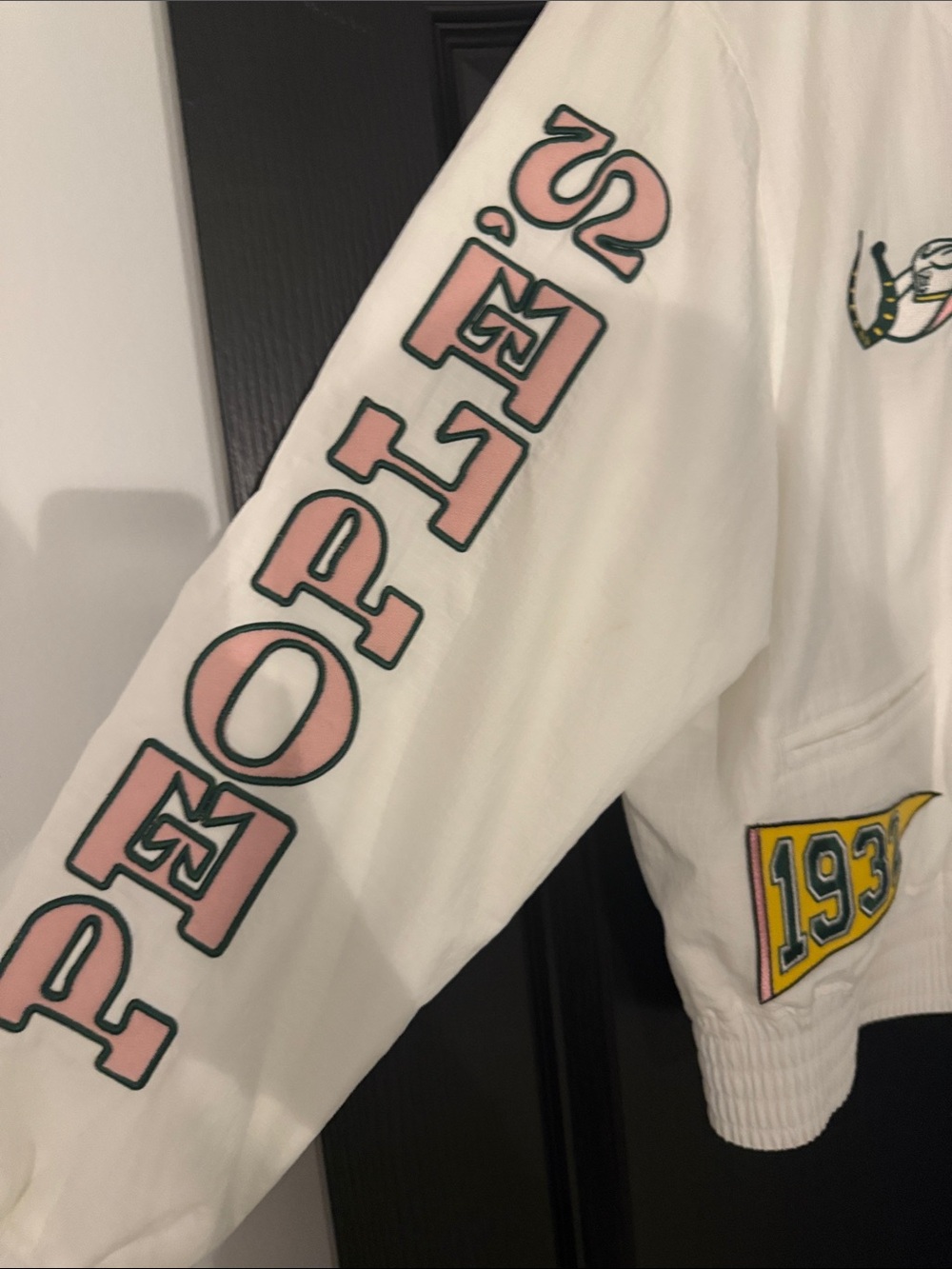 ⛳️Fore All White WM Phoenix Open Jacket Size Large Caitlin Clark Inspired - Picture 4 of 8